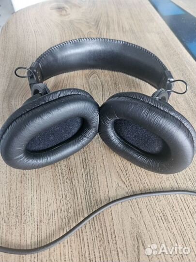 Наушники Sony MDR-7506