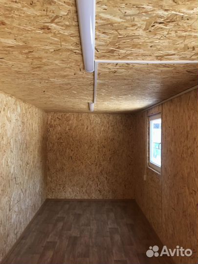 Блок-контейнер, бытовка