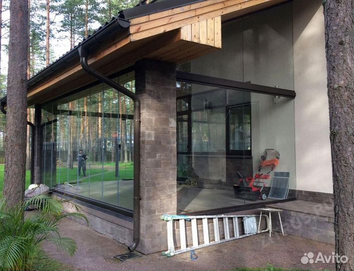 Безрамное остекление