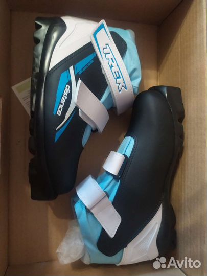 Лыжные ботинки trek новые