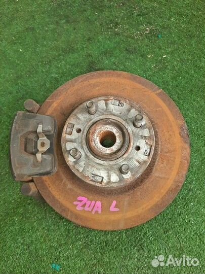 Кулак поворотный левый Mitsubishi Colt