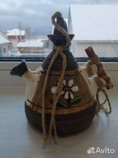 Кувшин глиняный