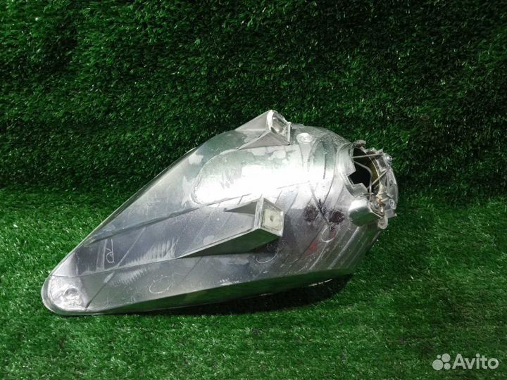 Отражатель фары Rio (11-14) R б/у