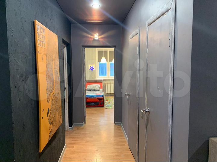 2-к. квартира, 59 м², 1/3 эт.