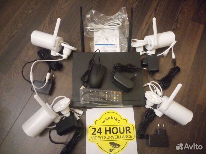 Новый комплект видеонаблюдения 4 IPкамеры WiFi 3мп