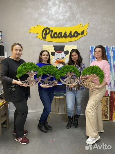 Панно. стабилизированный мох