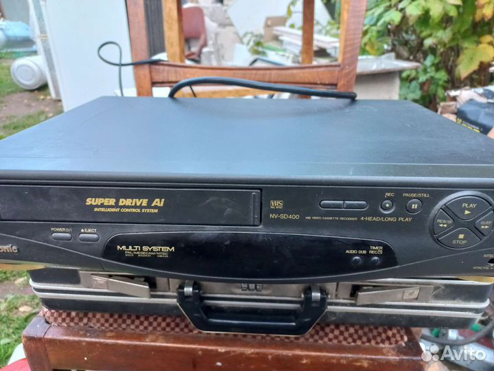 Видеомагнитофон panasonic