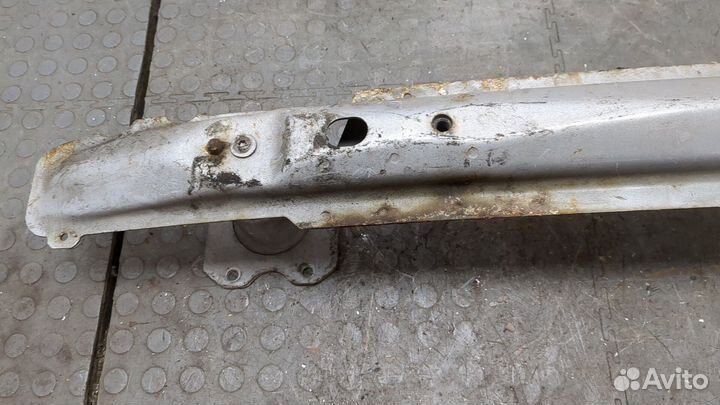 Усилитель бампера передний Citroen C5