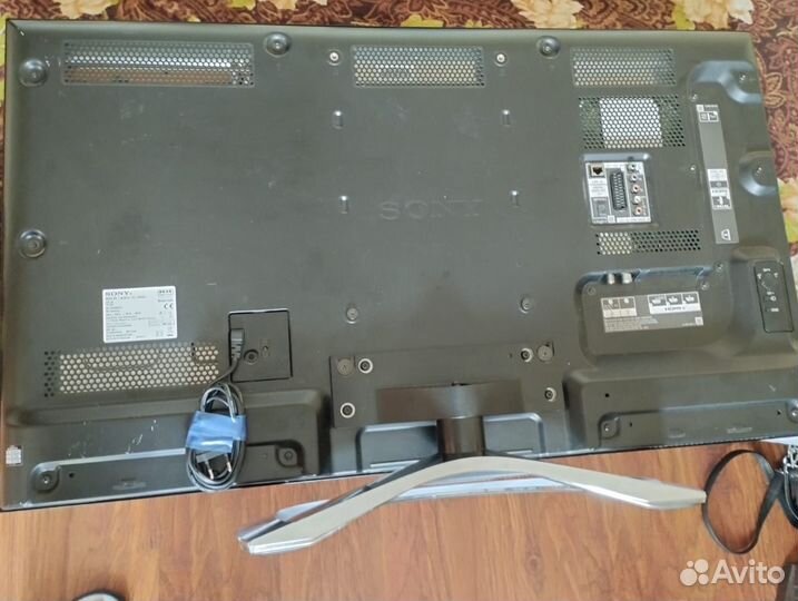 Телевизор на запчасти