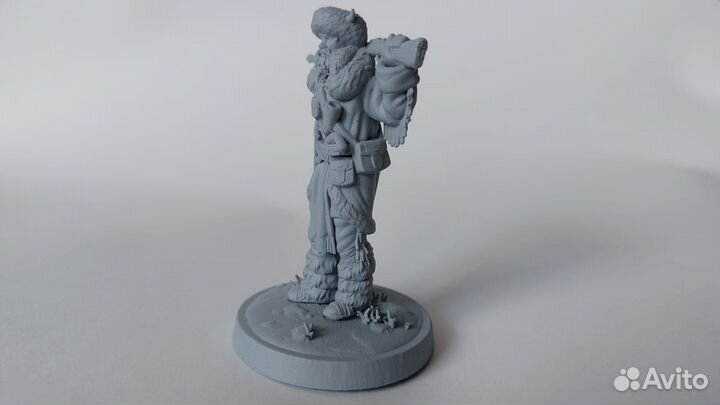 Фигурка Охотник