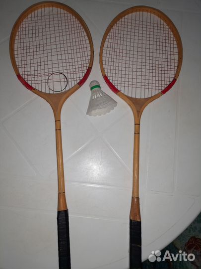 Ракетки для бадминтона