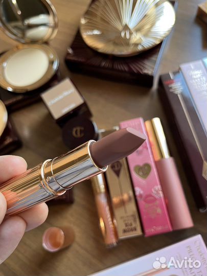 Charlotte Tilbury помада