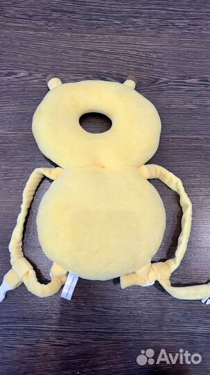 Рюкзак - подушка для безопасности малыша Пчелка