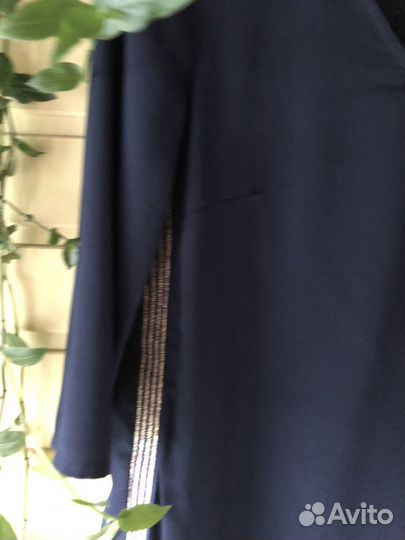 Блузка темно- синего цвета