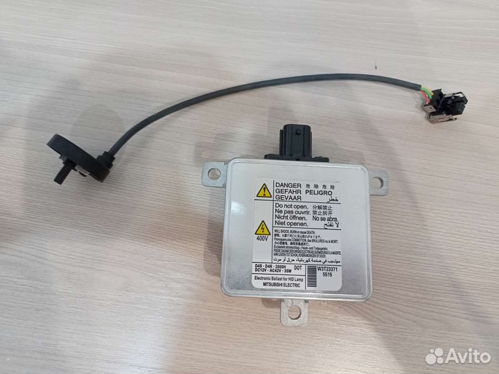 Блок розжига ксенона D4S W3T233715515 Паджеро 4