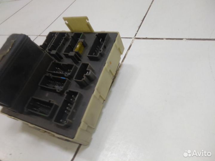 Блок предохранителей Ford Focus 1 DNW