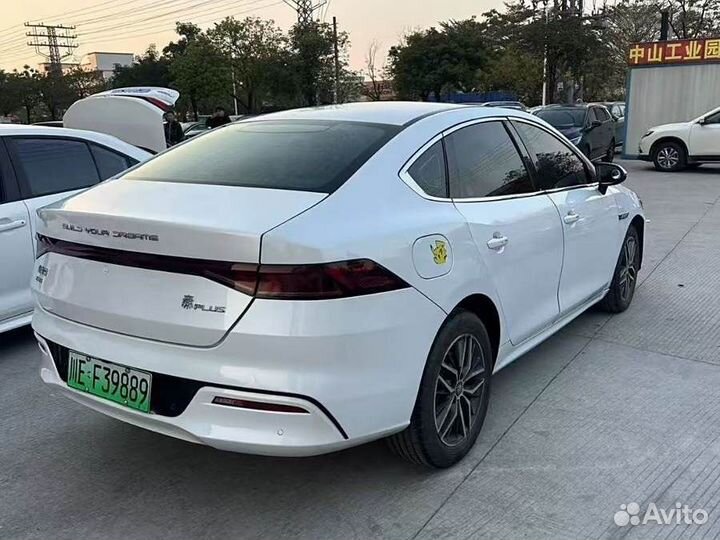 BYD Qin Plus 1.5 AT, 2021, 30 000 км