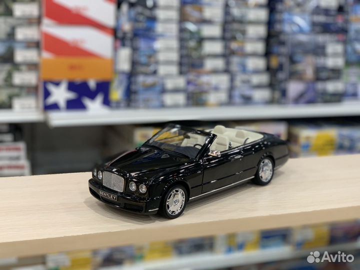 Bentley Azure 2006 Black 1:18