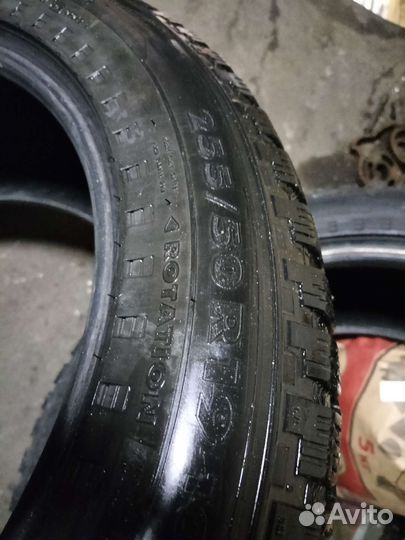 Nokian Tyres Hakkapeliitta 5 255/50 R19