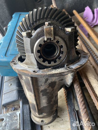Редуктор заднего моста 21214