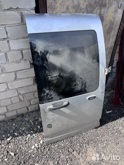 Дверь задняя правая Ford Tourneo Connect низкая б