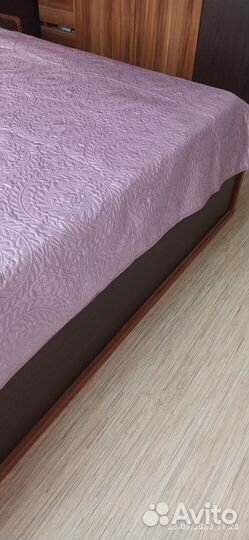 Покрывало. На кровать. На диван