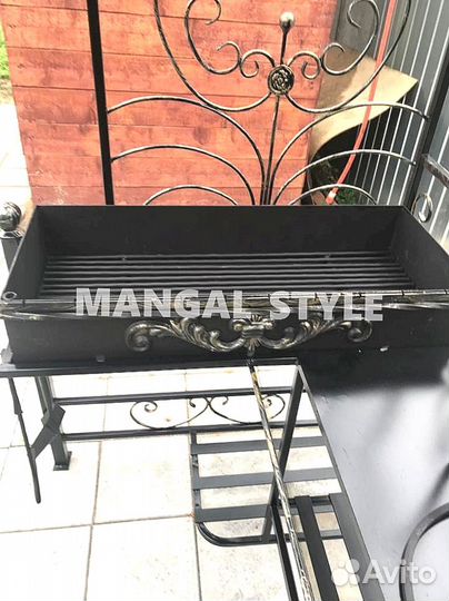 Кованые мангалы с крышей
