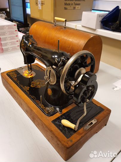 Швейная машинка винтаж