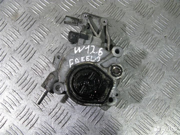 Насос тормозов вакуумный Ленд Ровер Фрилендер 2 L