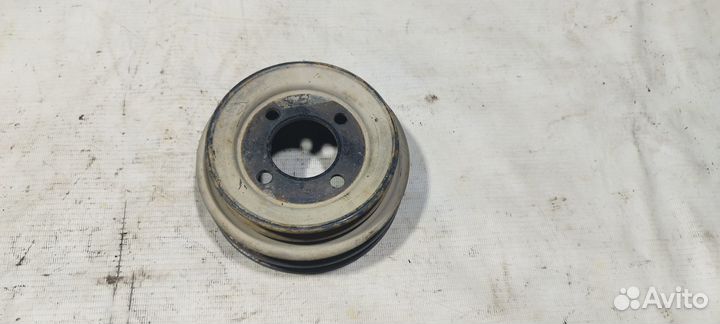 Шкив помпы Toyota Hilux Surf 130 1kzte