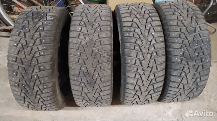 Maxxis ArcticTrekker NP3 205/55 R16 94T