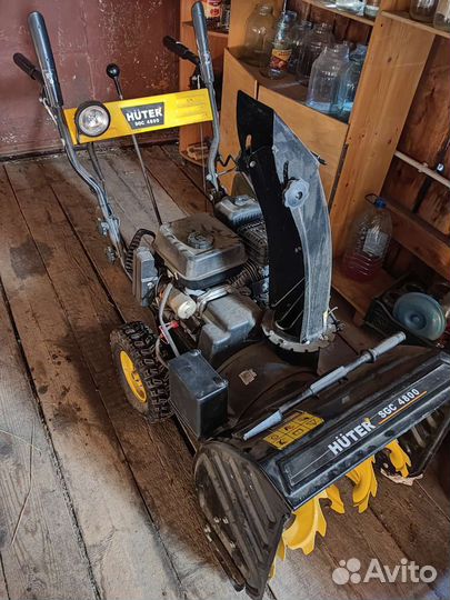 Снегоуборщик бензиновый бу