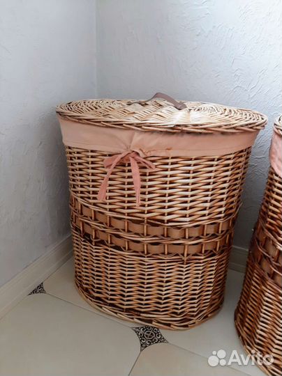Корзина плетеная с крышкой