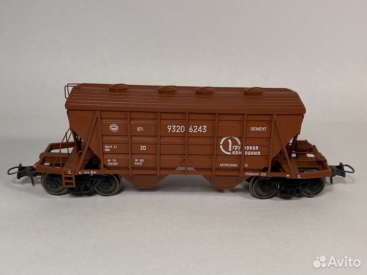 1:87 Хоппер цемент 11-715 Первая грузовая компания