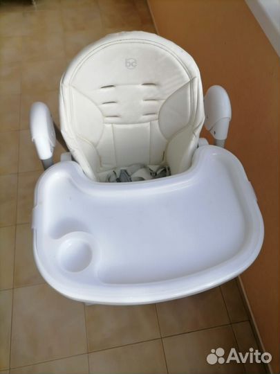Детский стульчик для кормления