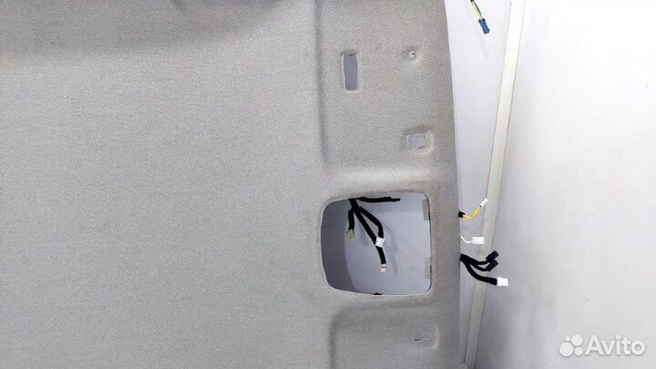 Б/У Б/У Потолок Обшивка потолка. Cостояние