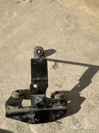 Кронштейн абс Ford Focus 2