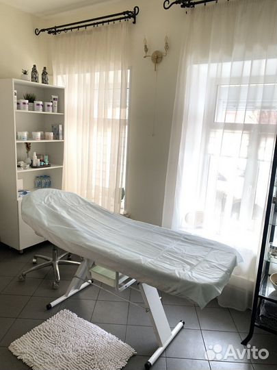 Массаж лица и тела, тейпирование