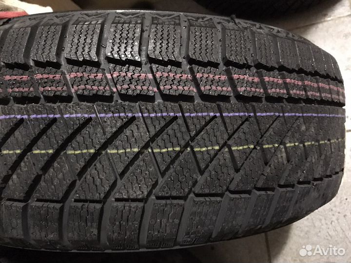 Continental ContiVikingContact 6 205/60 R16 92T