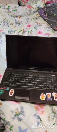 Ноутбук asus