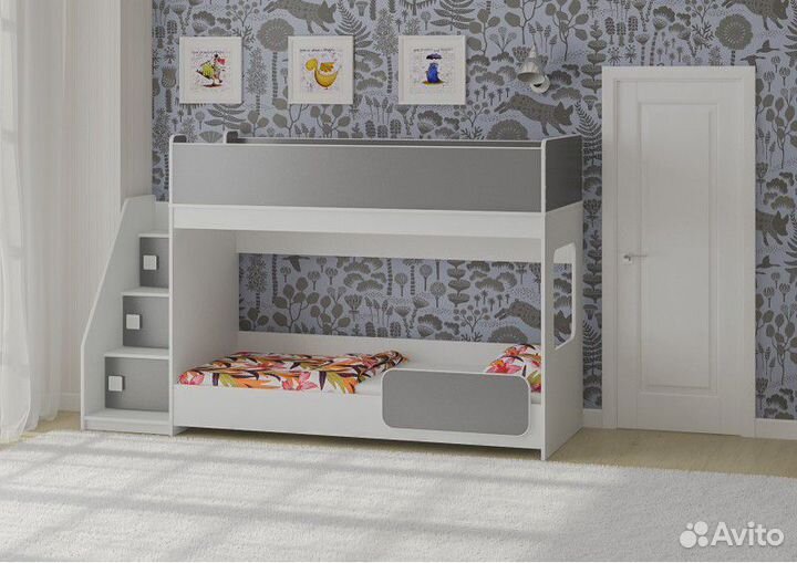 Двухъярусная кровать
