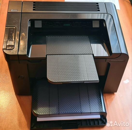 Принтер HP LaserJet Pro P1606dn