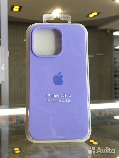 Чехол на iPhone 13 pro фиолетовый