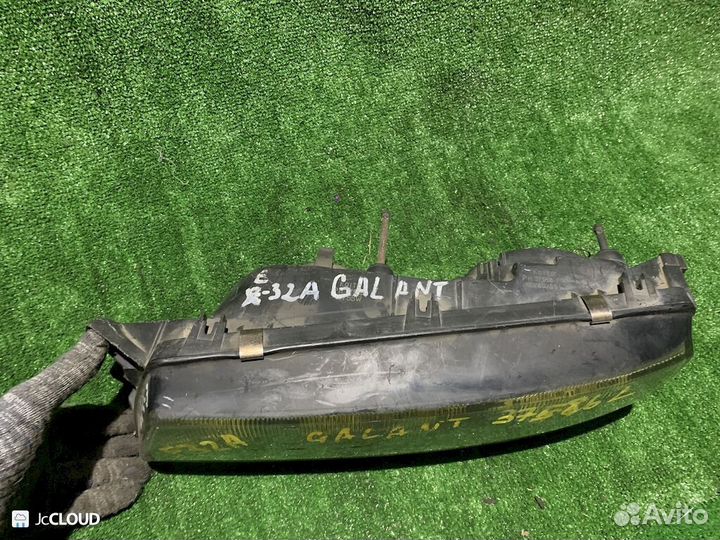 Фара на mitsubishi galant E32A