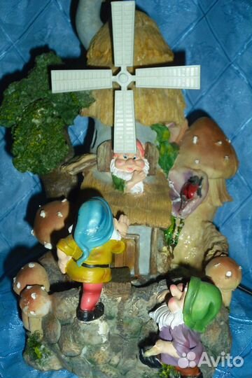 Декоративный фонтан-водопад настольный