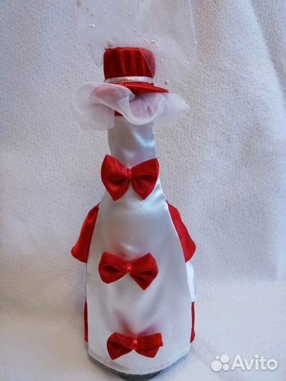 Платье на бутылку шампанского