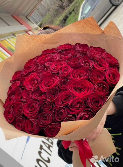 Розы букет цветов 51