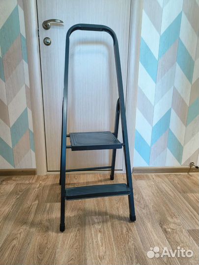 Лестница стремянка металлическая