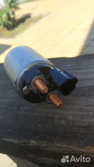 Втягивающее реле на стартер