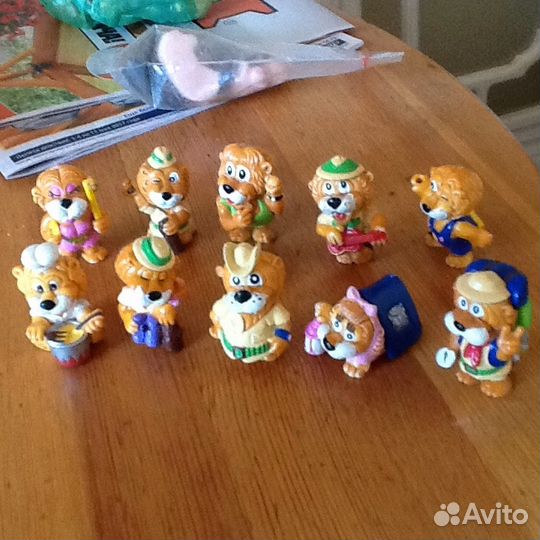 Лягушки, лисы, львы, зайцы, слоны, акулы